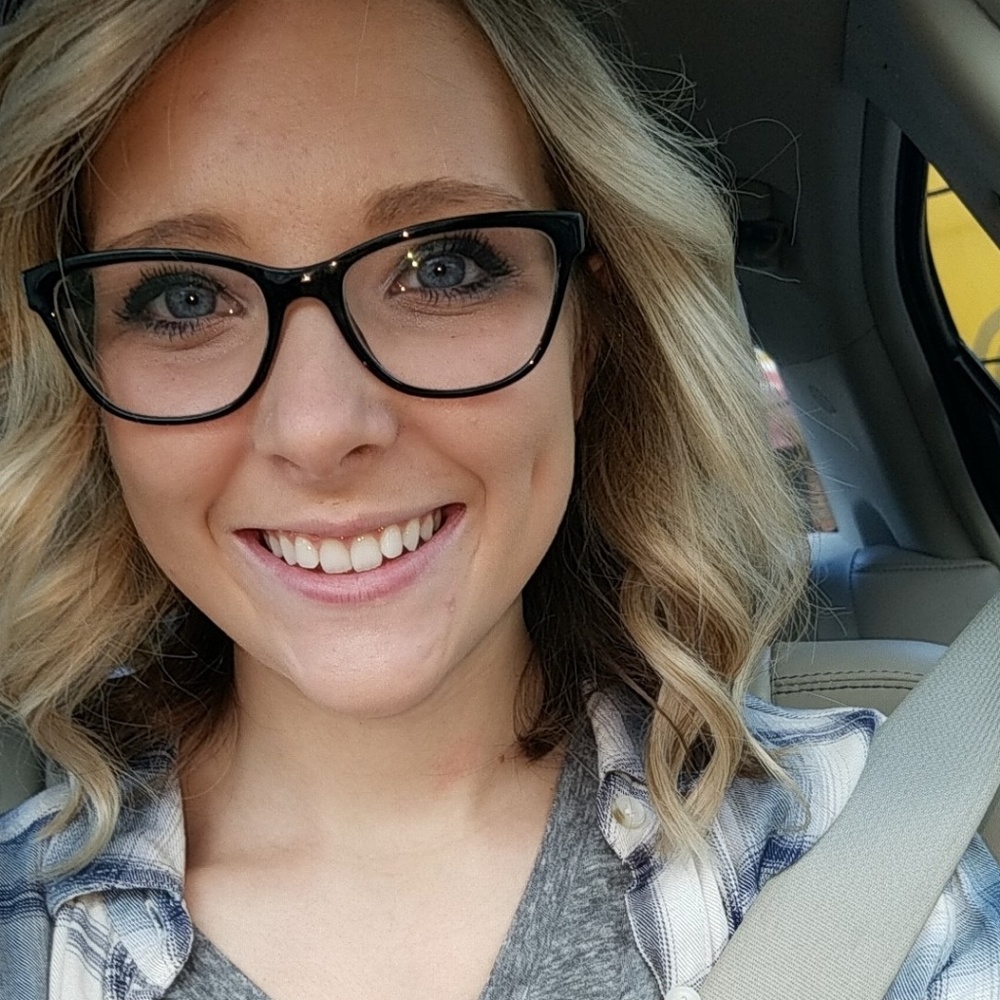 Meet your Posher, Amanda